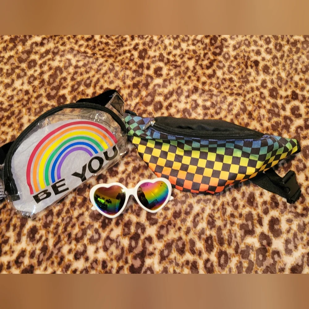 PRIDE Rainbow Fanny Pack Bundle NEW - Picture 2 of 13